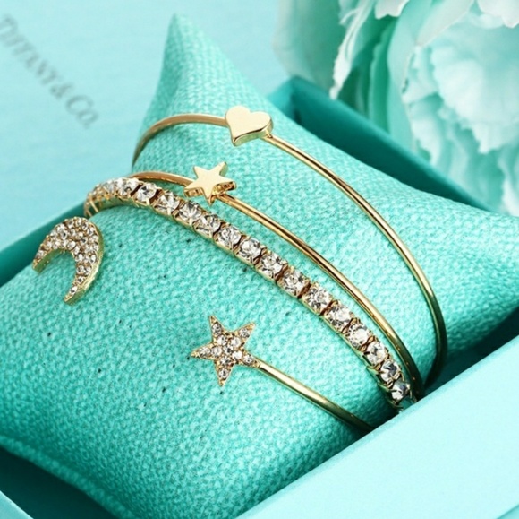 Bangles and Braclets - Picture 2 of 3